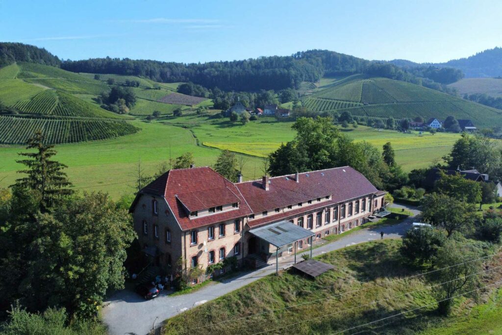 projektbau-freiburg-gmbh-planungsauftrag-sanierung-entwicklung-fabrikgebaeude-1920x1280px