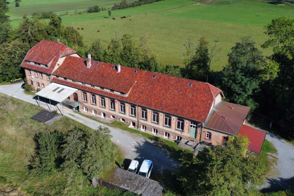 projektbau-freiburg-gmbh-planungsauftrag-sanierung-entwicklung-fabrikgebaeude-2-1920x1280px