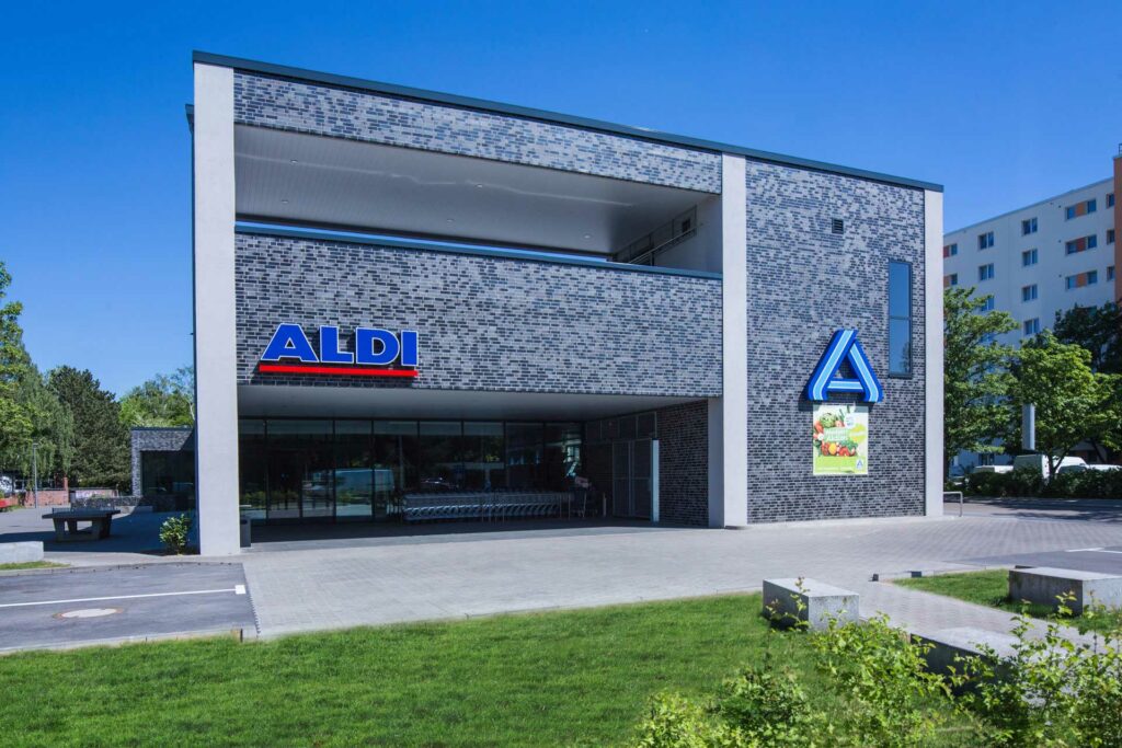 projektbau-freiburg-planungsauftrag-einzelhandelsflaechen-berlin-3-1920x1280px