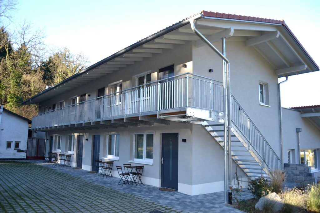 projektbau-freiburg-planungsauftrag-sanitaergebaeude-freiburg-1-1920x1280px